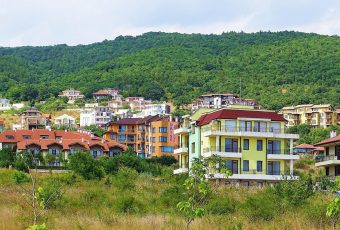 Нерухомість Болгарії: ціни, опис, переваги