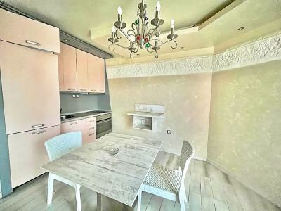 кухонний кут у вітальні