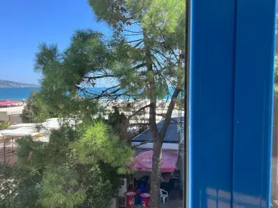 вид на море из квартиры