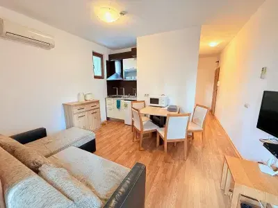 Vineyards Resort | Двокімнатна квартира: вітальня, кухня