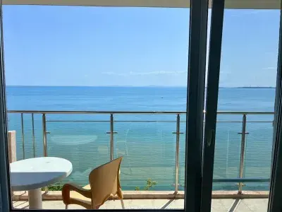 Coral Beach | Двокімнатна квартира