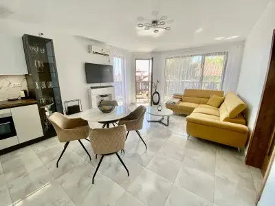 Sun Coast | Трикімнатна квартира 