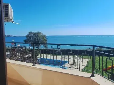 вид на море из террасы