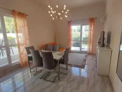 Magnolia 6 | Простора двокімнатна квартира на Сонячному Березі, Болгарія