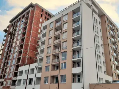 Panorama Burgas | Новий житловий будинок — Трикімнатна квартира з гаражем у Бургасі