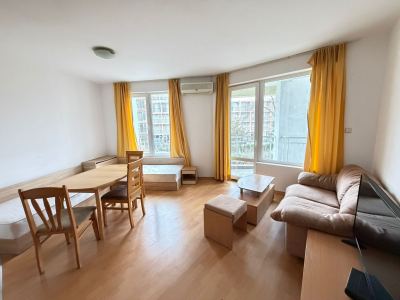 Yassen Holiday Village | Квартира біля моря — простір світла та приватності в серці Сонячного Берега