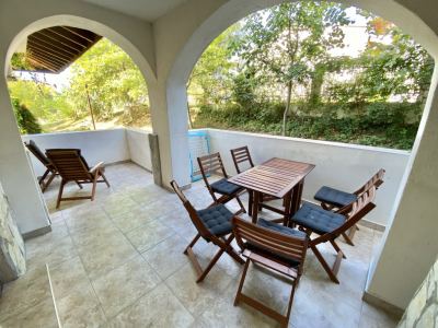 Etera 3 – Dinevi Resort | Трикімнатні апартаменти біля моря з садовим двориком