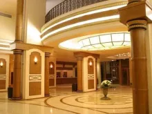 Zdjęcie holu kompleksa Majestic