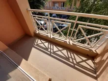 балкон з видом на територію комплексу