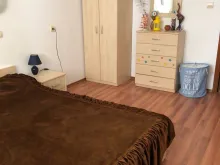 мебльована спальня