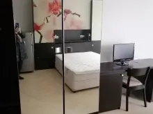 шафа у вітальні