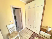 шафа у спальні
