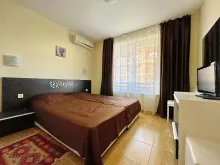 мебльована спальня