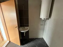 ванна кімната з туалетом