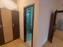 Прихожая со шкафом
