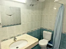 умивальник у ванній