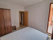 вихід на терасу зі спальні