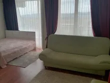 диван у квартирі