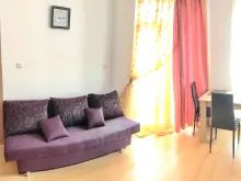 диван у вітальні