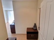 Прихожая со шкафчиком