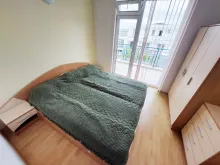 Кровать во второй спальне