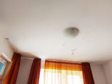 стеля під ремонт