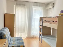 Двох'ярусне ліжко