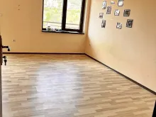 вікна у вітальні