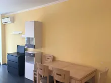 стіл зі стільцями