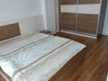ліжко, шафа