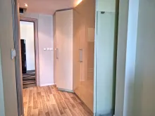 шафа в передпокої