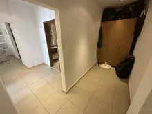 шафа в передпокої