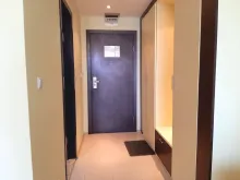 шафа в передпокої
