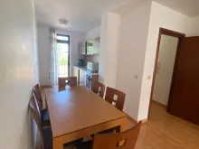 обідній стіл