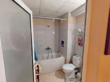 раковина, ванна, унітаз