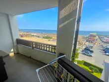 велика тераса з видом на море