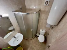 душова кабіна, умивальник