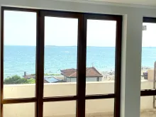 вид на море з вікон квартири