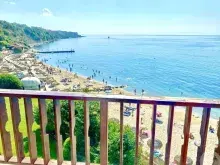 тераса з прямим видом на море