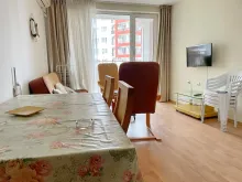 обідній стіл