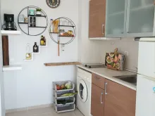 міні-кухня, холодильник