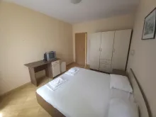 мебльована спальня