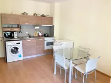 кухонний бокс та стіл