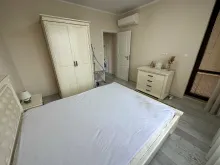 двоспальне ліжко