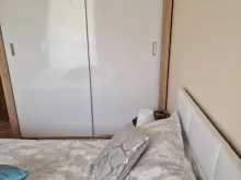 гардероб и кровать