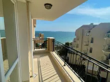 тераса з видом на море