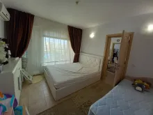 двоспальне ліжко