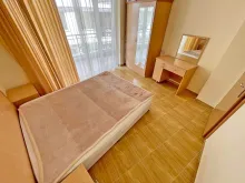 двоспальне ліжко