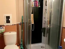 душова кабіна, пральна машина