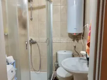 пральна машина, душ, туалет